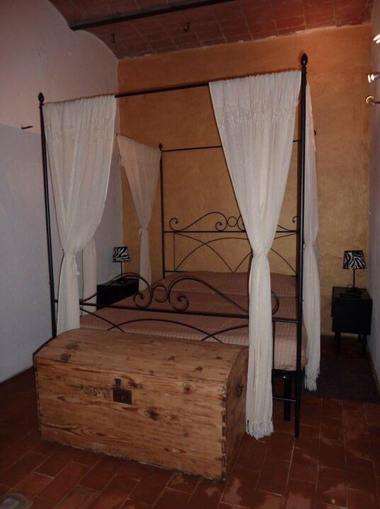 Le Stanze Di Zelinda Villa Suvereto Phòng bức ảnh